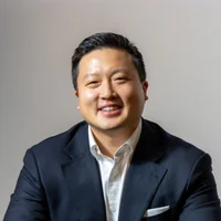 DK Lee