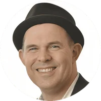 Steven Holmes