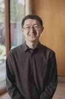 Yinfei Yang