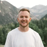 Robert Hinckley (辛智杰)