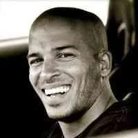 Ray Tavares
