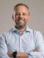 Eduardo Rivas