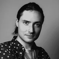 Jons Mostovojs
