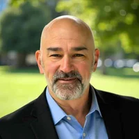 Harlan Robins