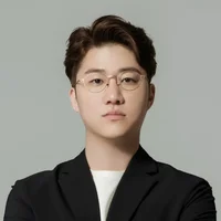 Seung Yoon Lee
