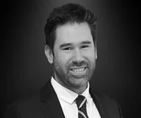 Elliott Tate