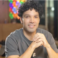 Andrios Robert